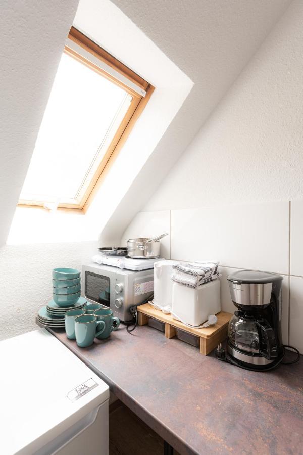 - Magical Harry Potter Apartment In Duisburg - 2 Mins Central Station Hbf - Kingsize Bed & Netflix - 外观 照片
