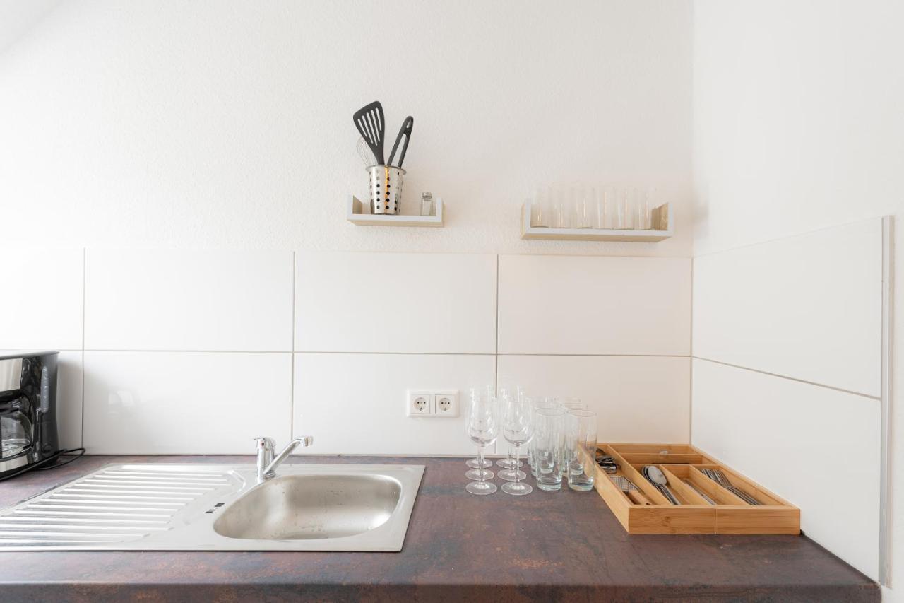 - Magical Harry Potter Apartment In Duisburg - 2 Mins Central Station Hbf - Kingsize Bed & Netflix - 外观 照片