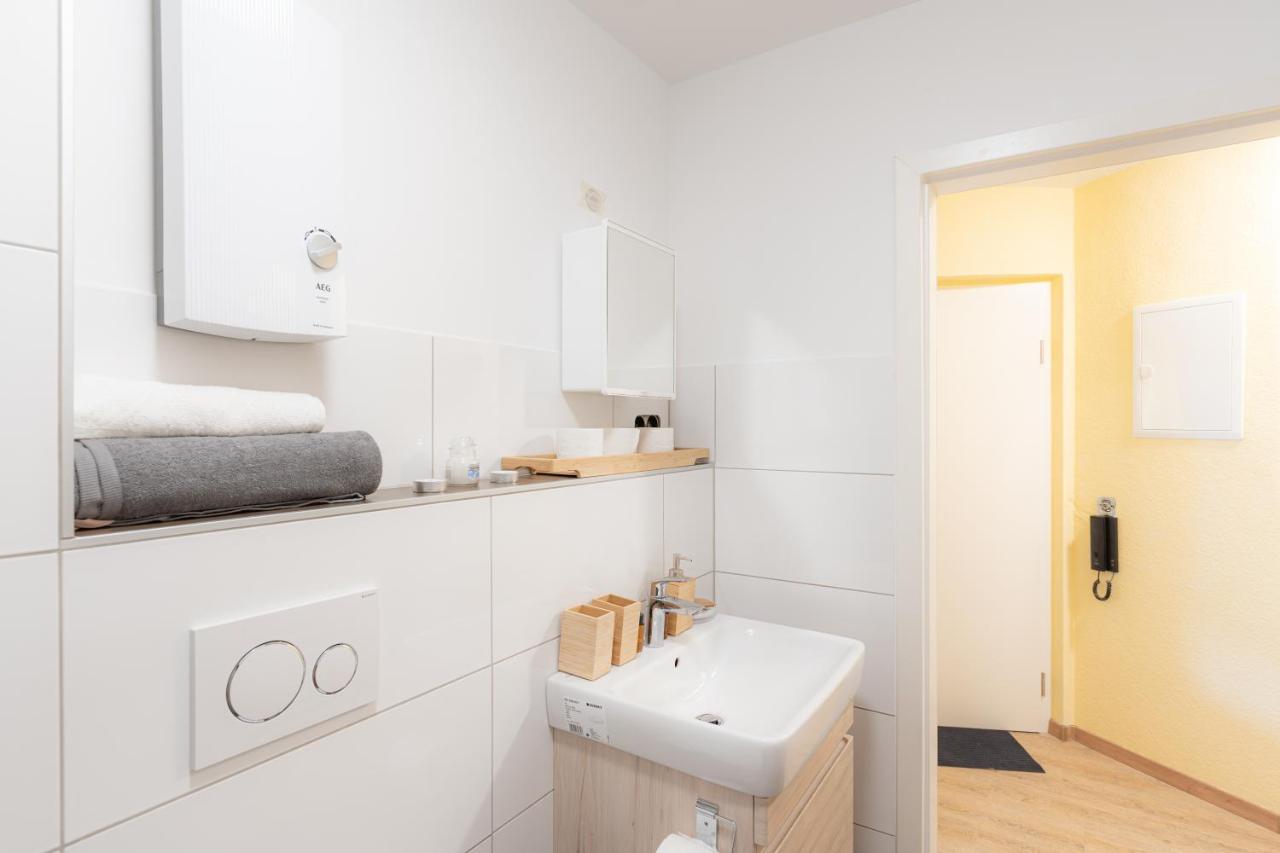 - Magical Harry Potter Apartment In Duisburg - 2 Mins Central Station Hbf - Kingsize Bed & Netflix - 外观 照片
